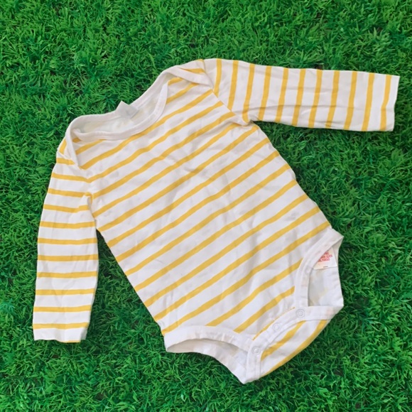 Baby Gap Overall Skirt w/onesie - Picture 4 of 4